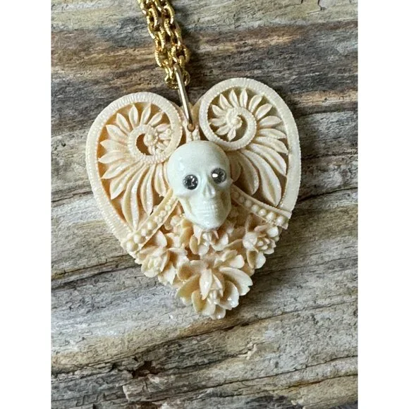 Vintage Tarina Tarantino Skull Necklace Signed - Picture 7 of 7